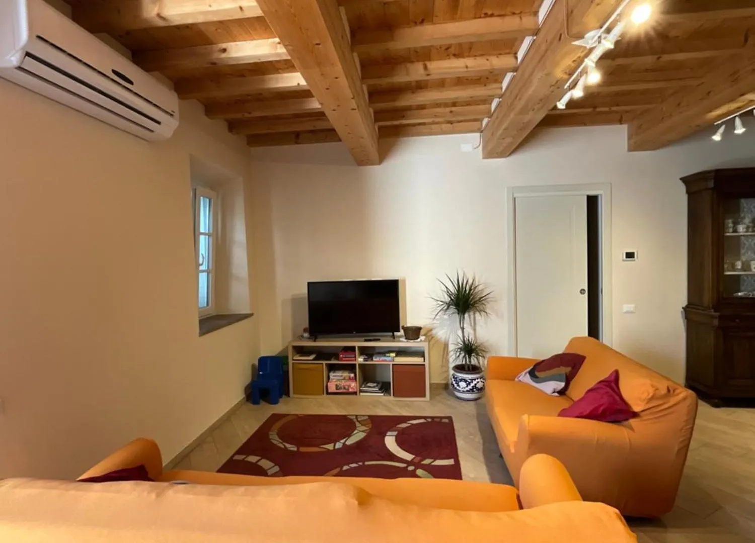 Casa Vacanze Eny カパンノリ