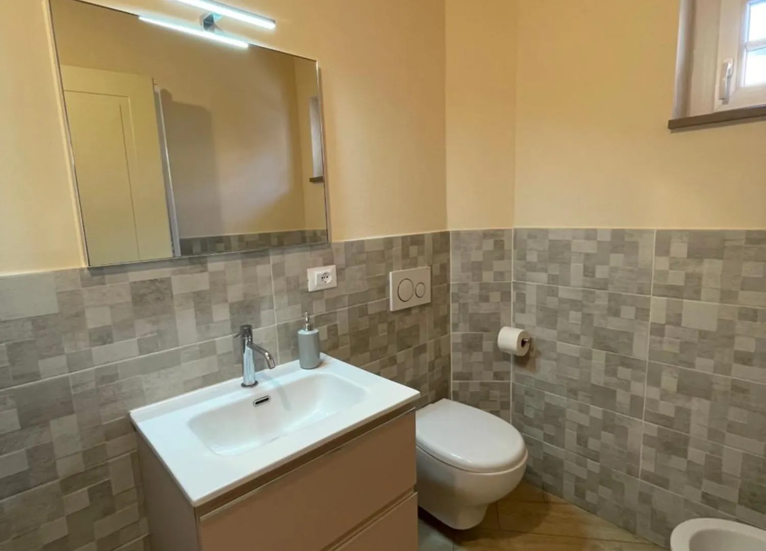 Casa Vacanze Eny Capannori Holiday home
